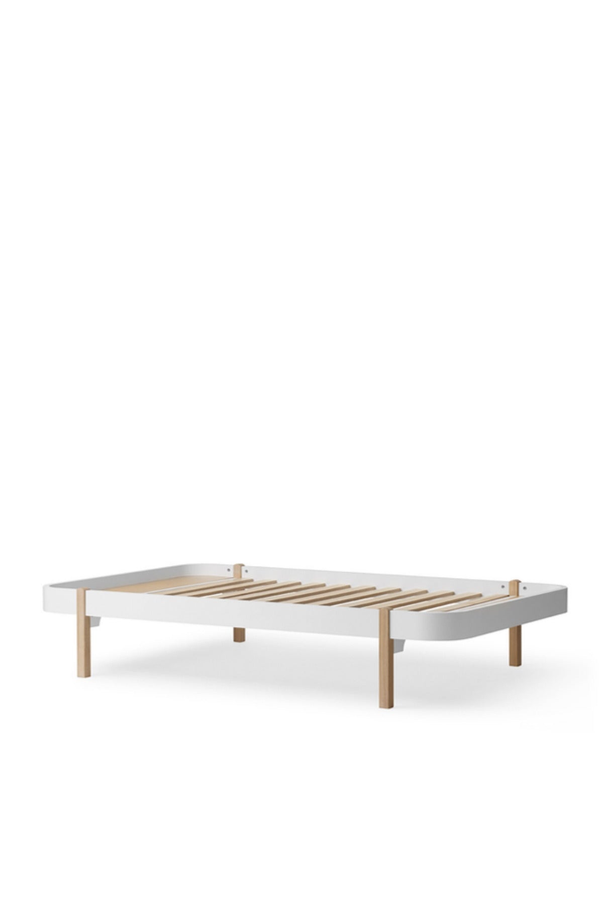 Oliver Furniture Wood Lounger Bett 120x200, weiß/Eiche