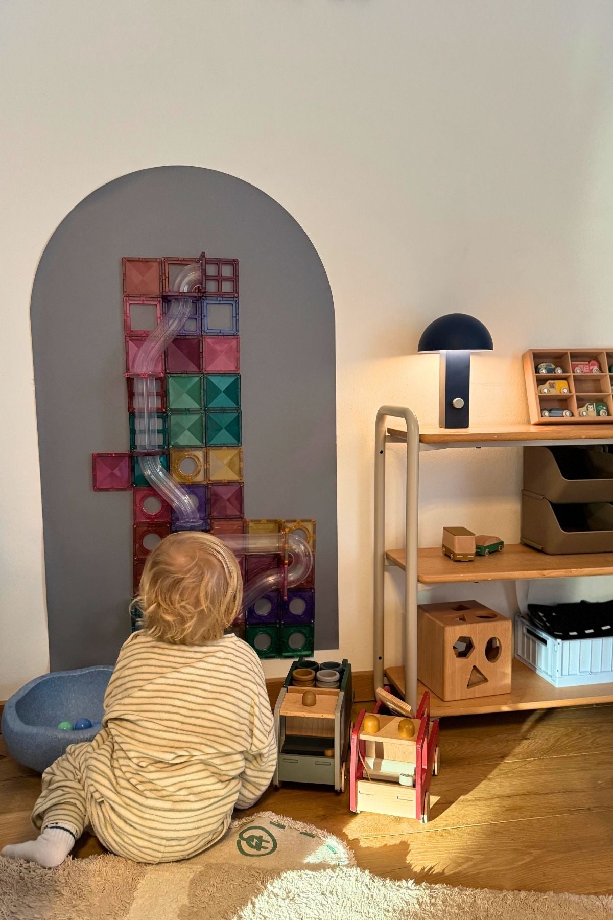 Playwall "Magna" | Magnetwand Kinderzimmer – selbstklebend & ästhetisch