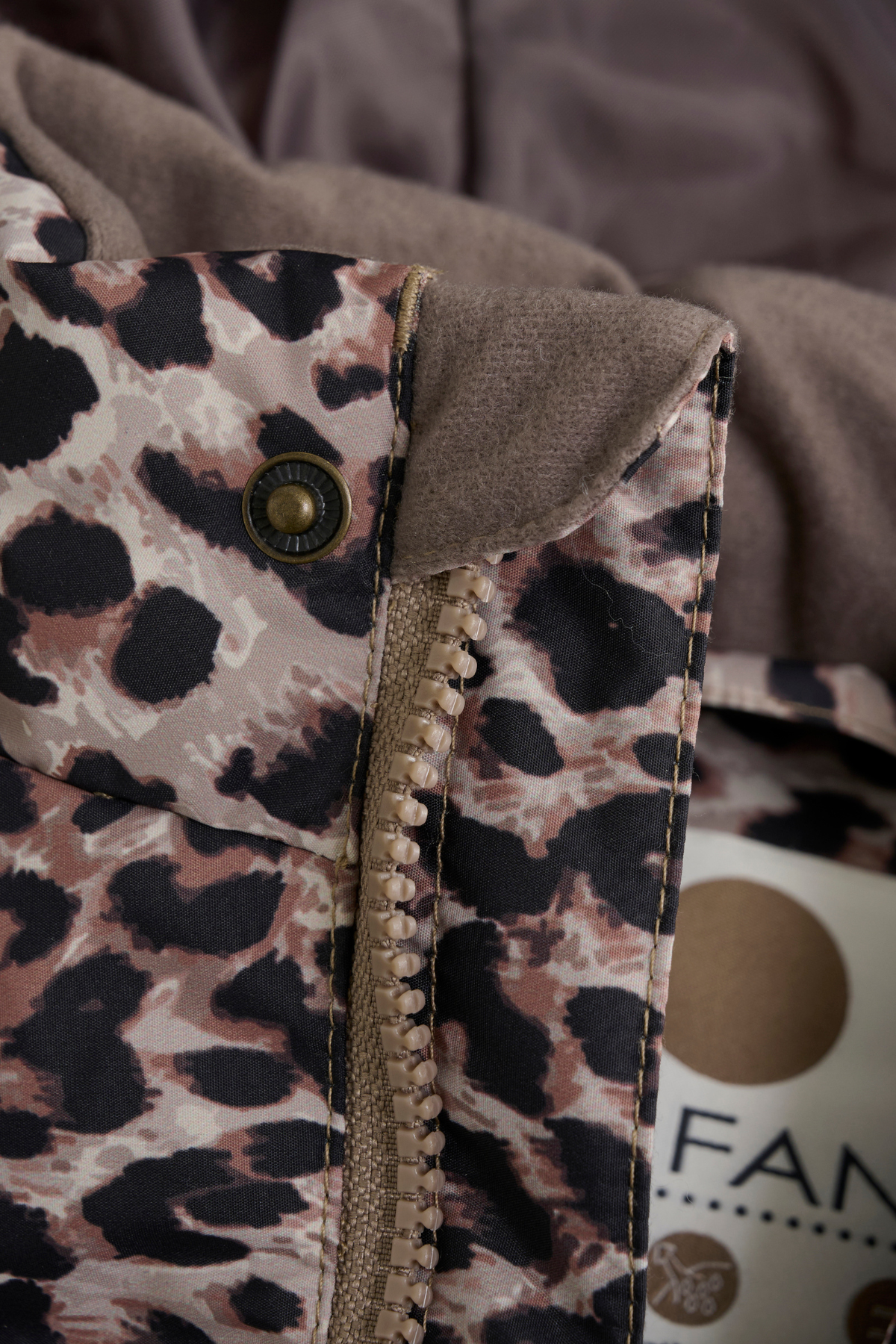 Steppjacke mit abnehmbarer Kapuze | Pine Bark