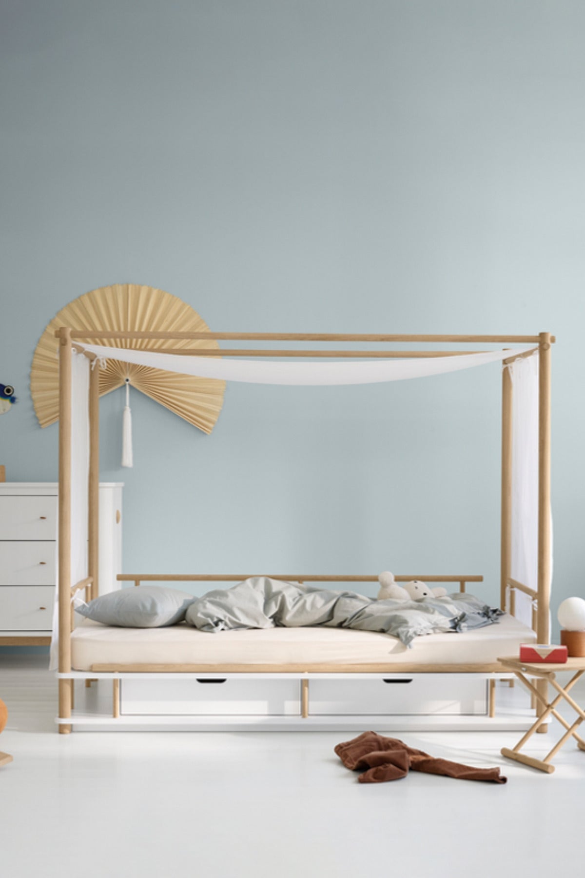Oliver Furniture Nomad Himmelbett mit Betthimmel Kyoto