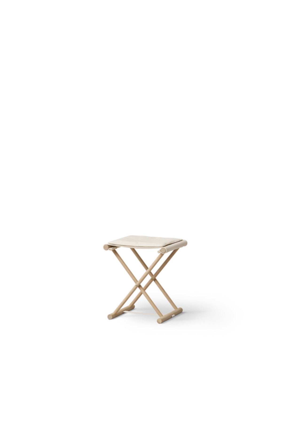 Oliver Furniture Camp Junior Hocker