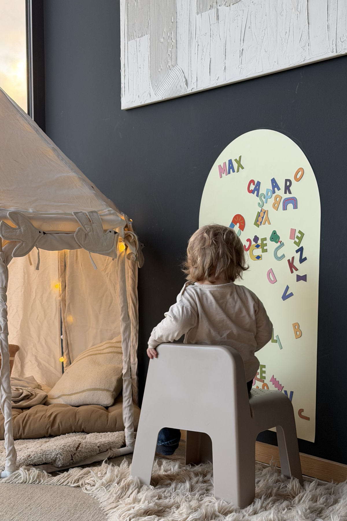 Playwall "Magna" | Magnetwand Kinderzimmer – selbstklebend & ästhetisch