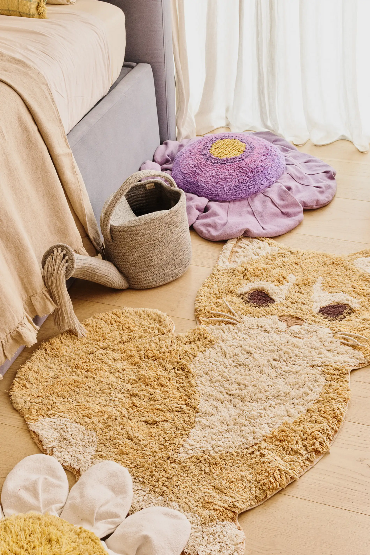 Waschbarer Teppich Ginger the Cat von Lorena Canals